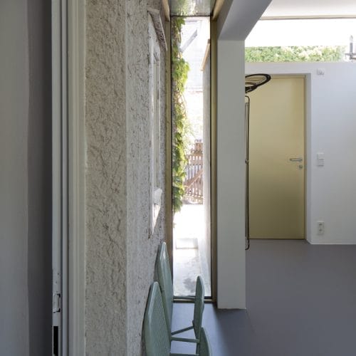 lostinarchitecture_Fugendetail aus Alu/ Glas Altbau zwischen Neubau