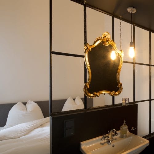 lostinarchitecture_Boutiquehotel Zimmer im Leerstand Erdgeschoßzone Wien