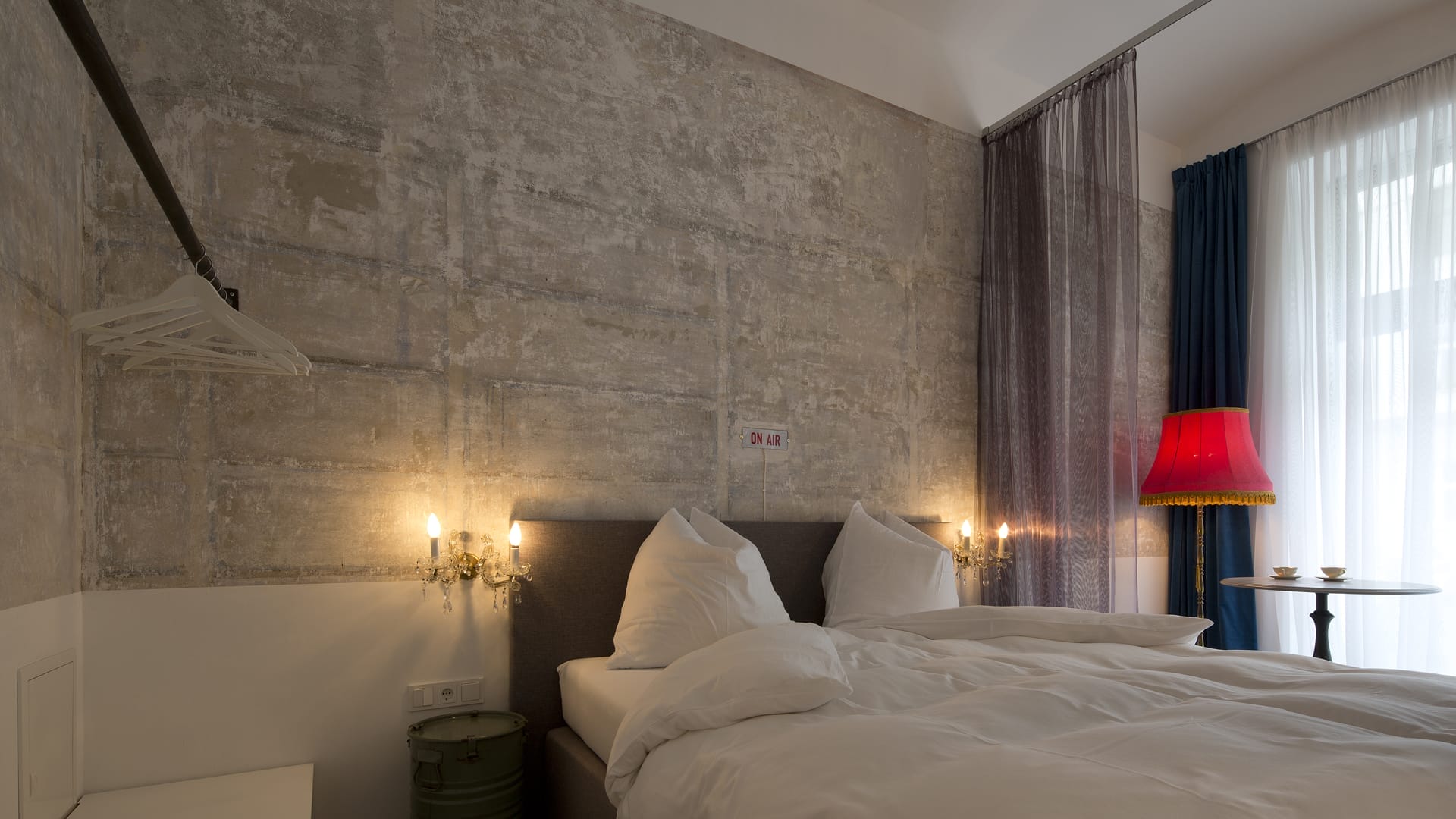 lostinarchitecture_Boutiquehotel Zimmer im Leerstand Erdgeschoßzone Wien