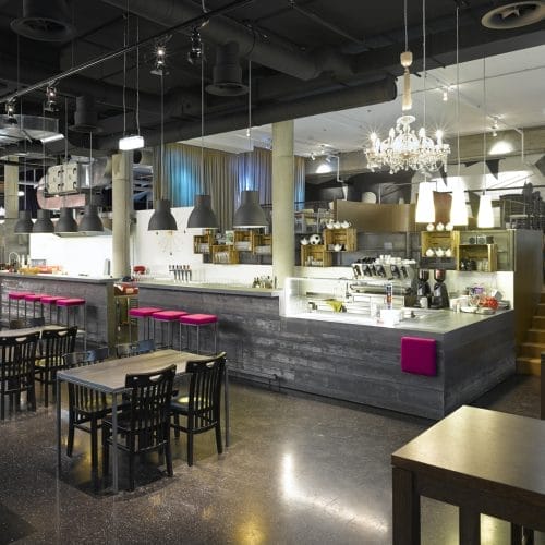 lostinarchitecture_Restaurant Mall Wien Mitte Shopping Center Bar