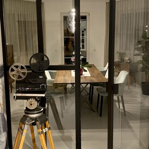 lostinarchitecture_Bauen im Bestand_interior, Glasportal von der Diele in den Wohn- Essbereich