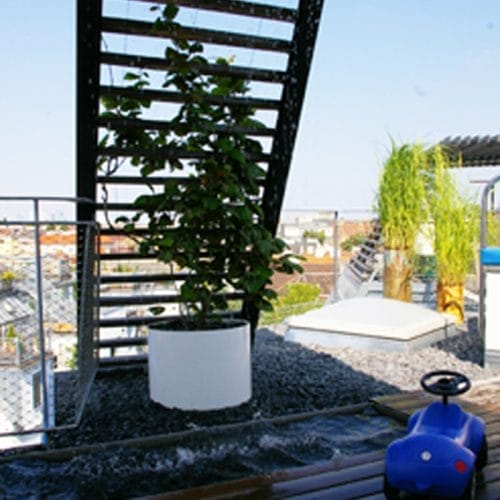 lostinarchitecture_R&B_Dachgeschoßausbau mit Holzlamellen als Sonnenschutz