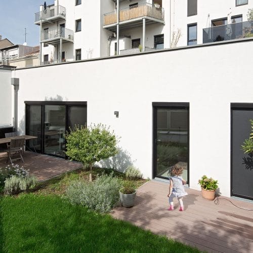 lostinarchitecture_FAL_Geschoßwohnbau_Hofwohnung in Massivholzbauweise