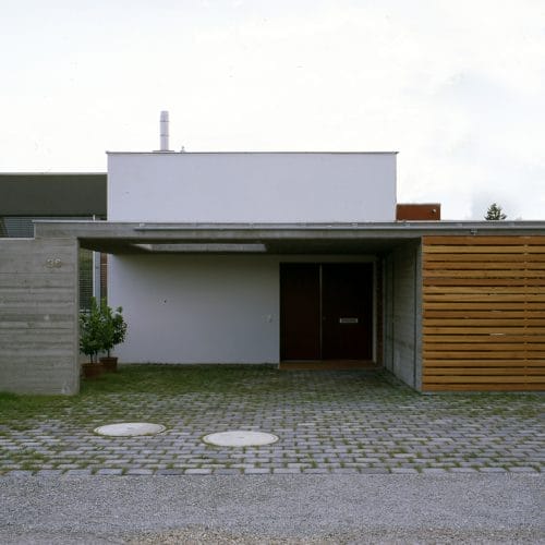 lostinarchitecture_Eingangsbereich mit Sichtbeton