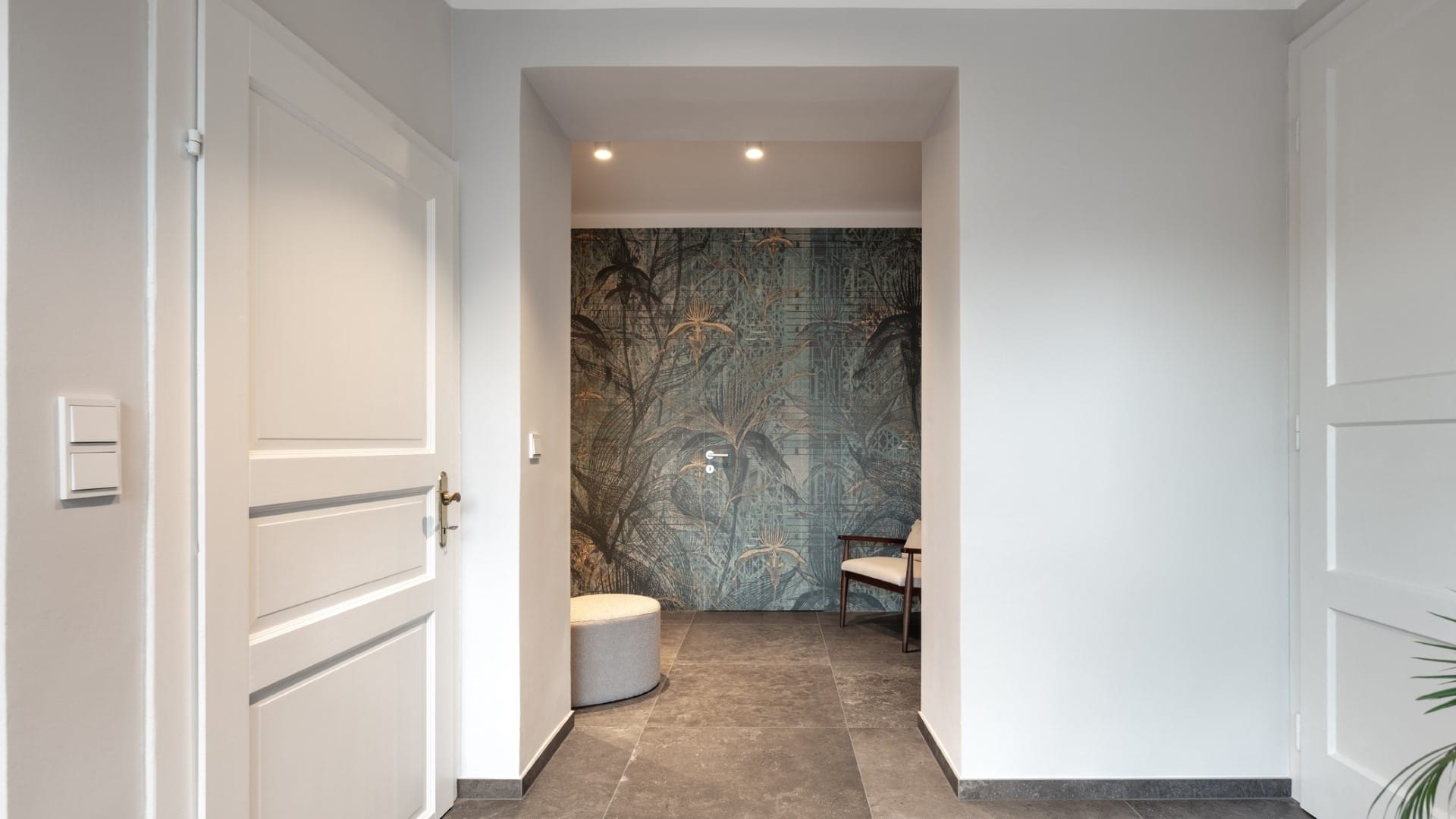 emtramce area building in existing structure