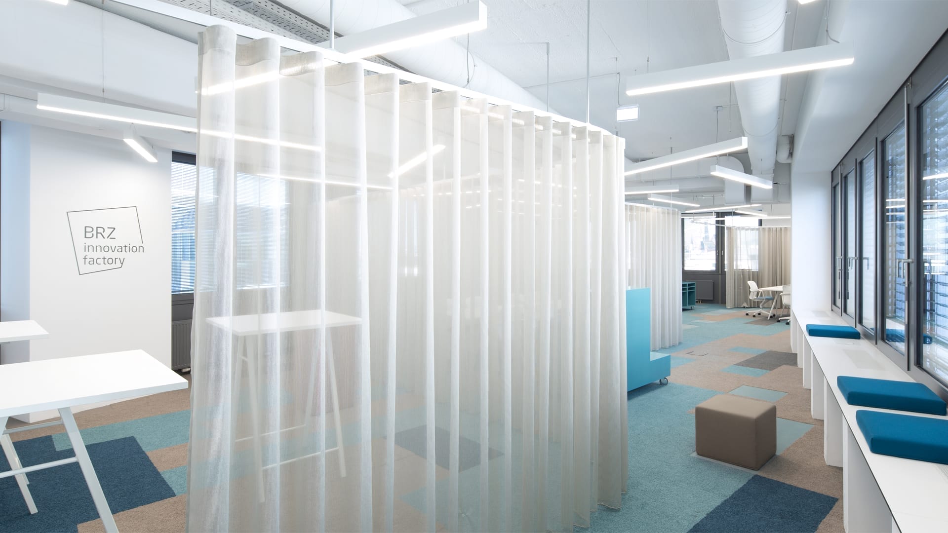 lostinarchitecture_Bundesrechenzentrum - Innovation Factory Büroumbau mit mobilen Raumnutzungen, Think Tank, Flexible Bespielung