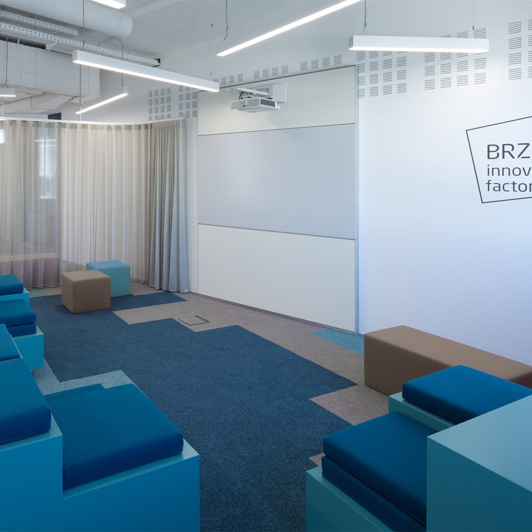 lostinarchitecture_BRZ_innovation factory_thinktank_mobiles Möbel